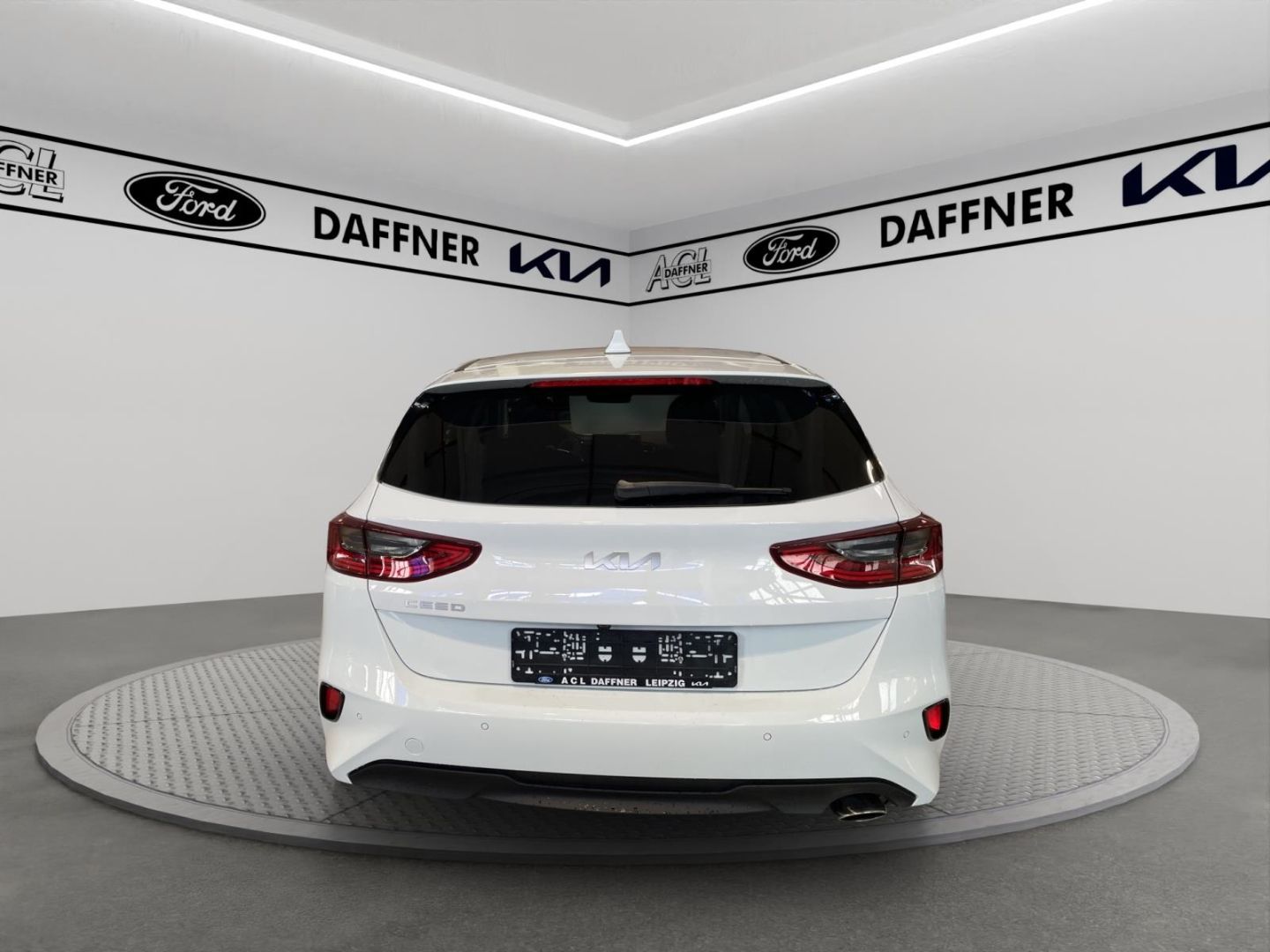 Fahrzeugabbildung Kia Ceed Ultimate Edition LED Kamera SpurhaltASS DAB