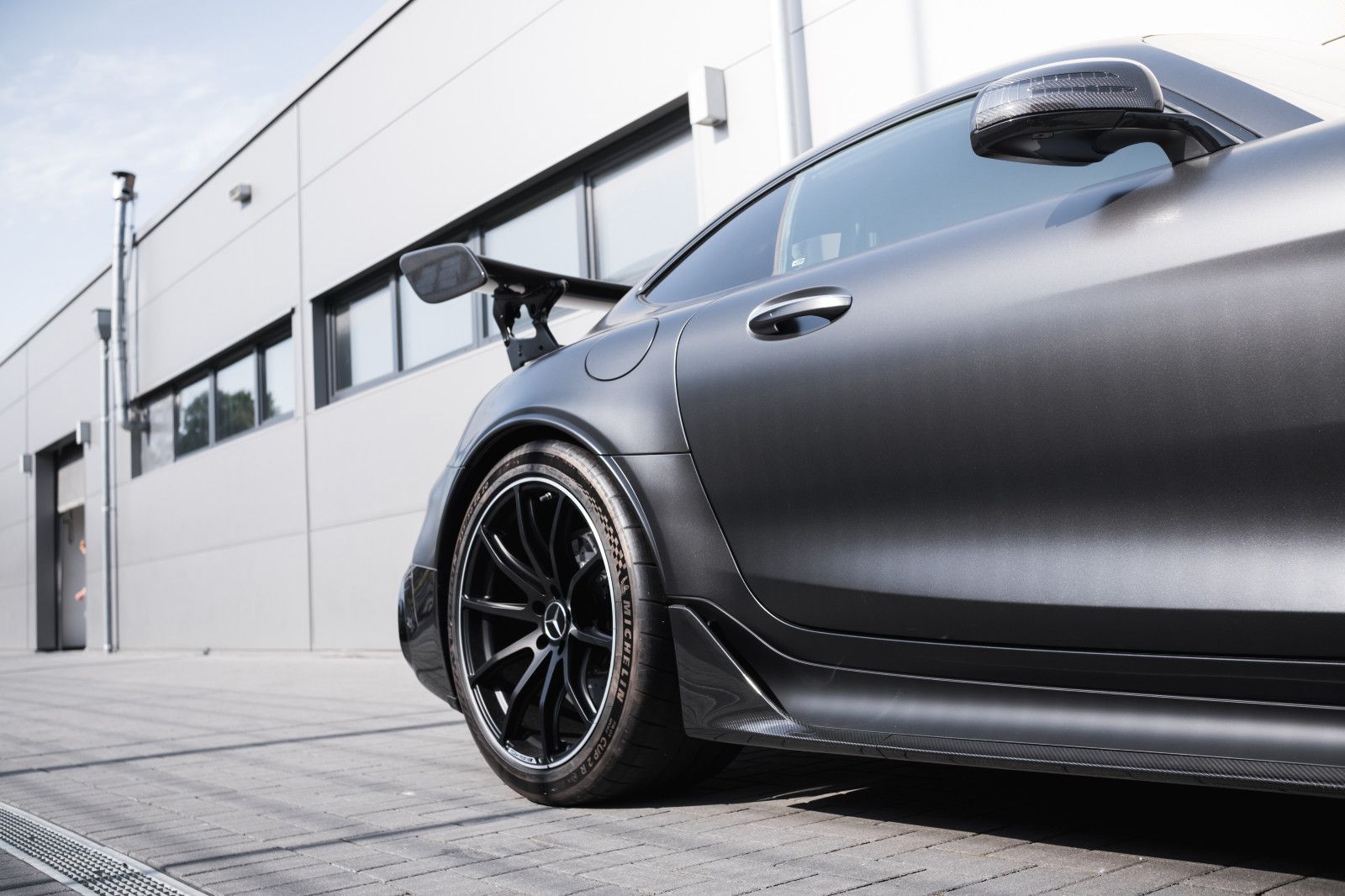 Fahrzeugabbildung Mercedes-Benz AMG GT Black Series 50KM!-Steuer-Memory-COMAND