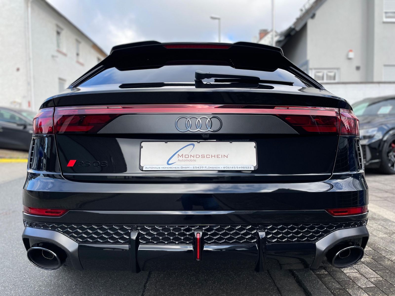 Fahrzeugabbildung Audi RSQ8 Performance Full Option|Carbon|STHZ|B&O Adv
