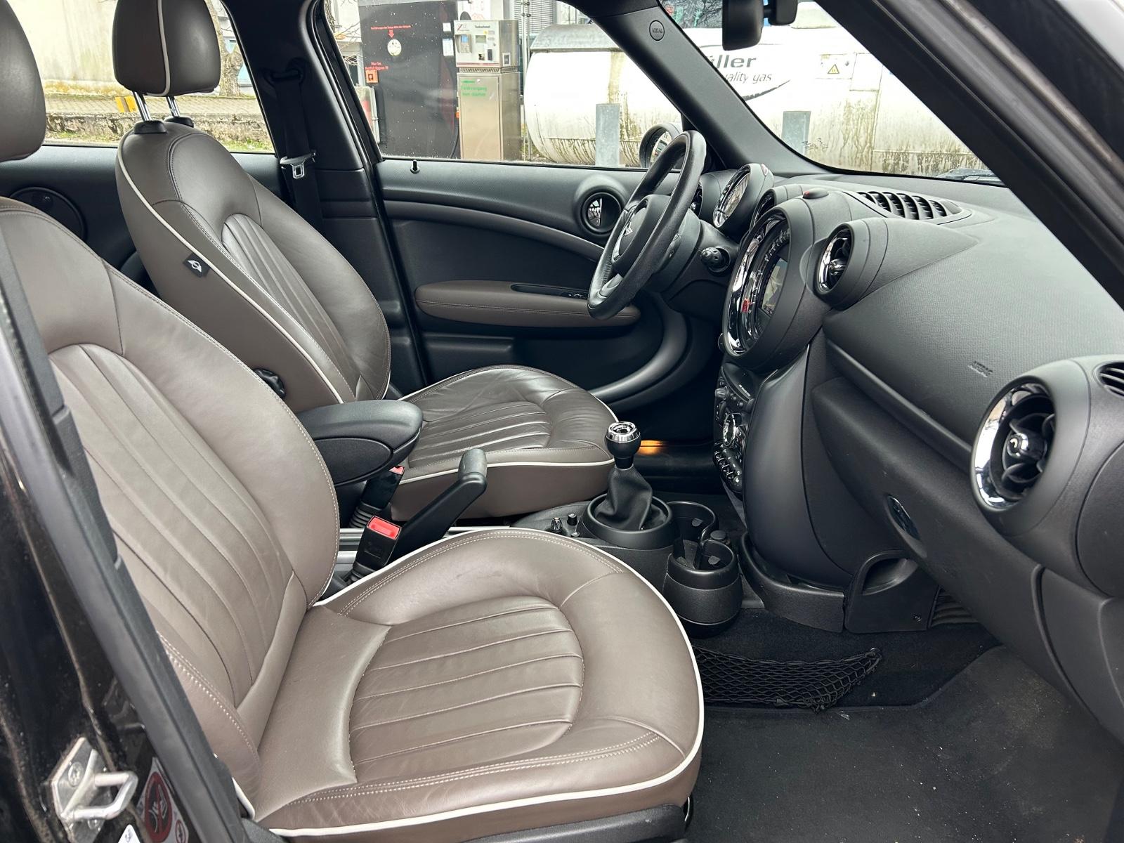 MINI Cooper S Countryman*Navi/Xenon/Leder/Panorama*
