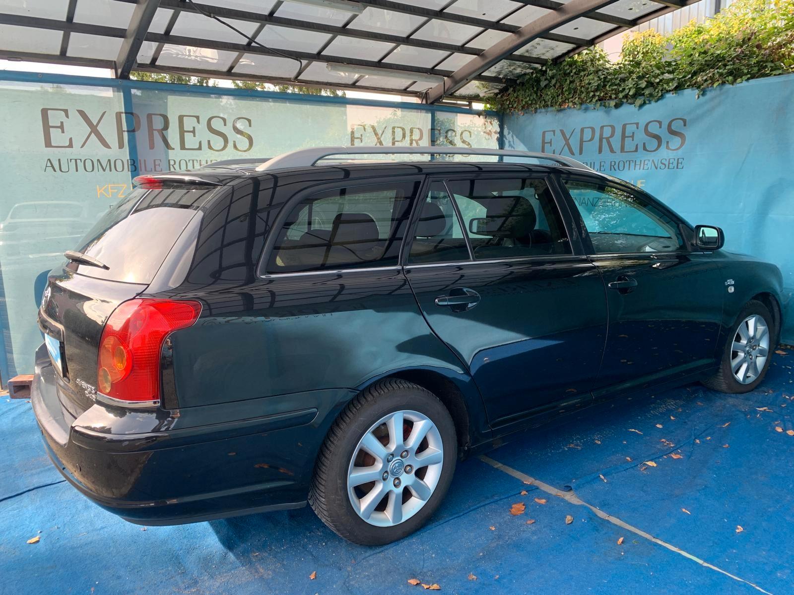 Toyota Avensis 2006 — photo 9