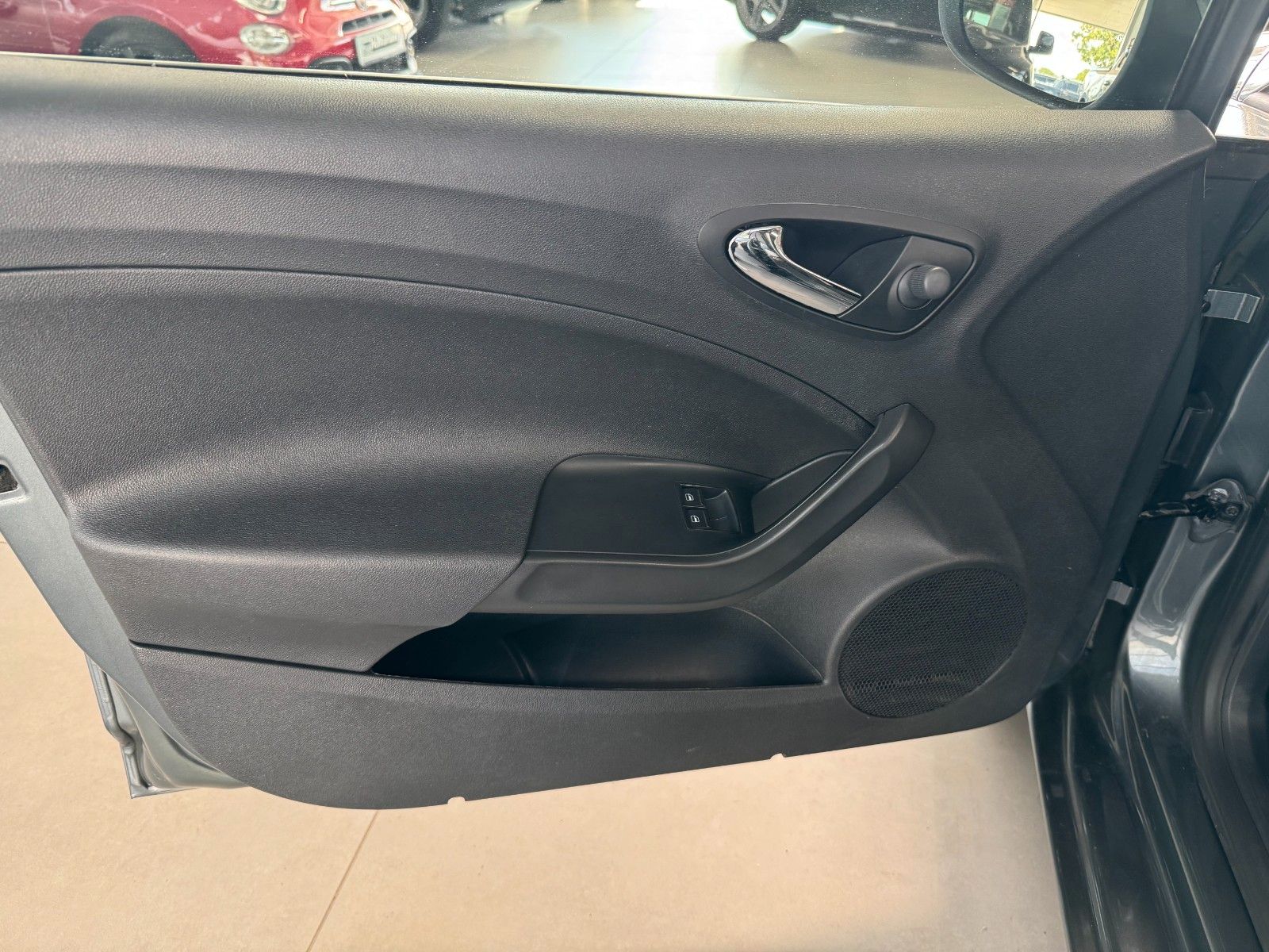 Fahrzeugabbildung SEAT Ibiza 1.0 Reference  "Klima LM Parksensoren hi."