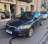 Ford Focus 1.6 TDCi 110CV berlina - Ford Gebrauchtwagen in Berlin