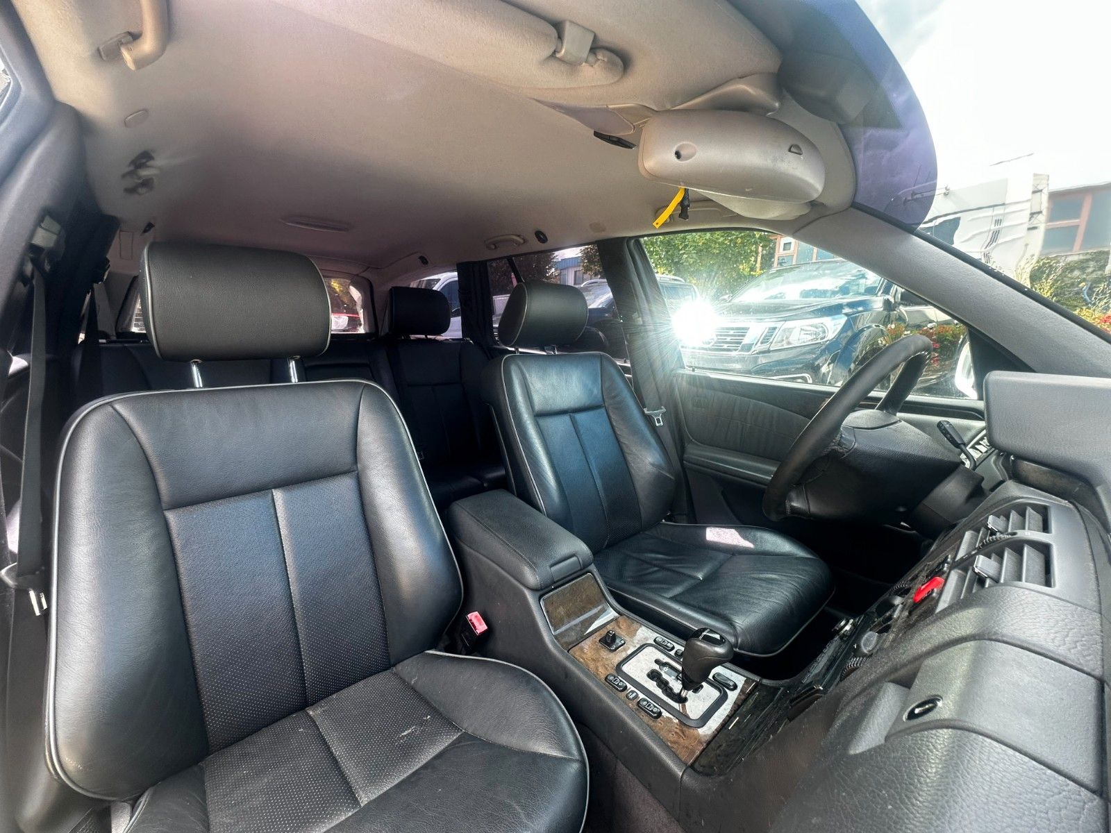 Fahrzeugabbildung Mercedes-Benz E 240 T /Autom. /Klima/ AHK / Leder / Xenon