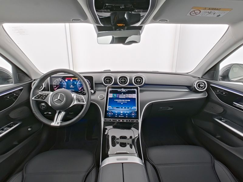 Fahrzeugabbildung Mercedes-Benz C 180 T Avantg. Distronic+ Sitzklima 360° Ambie.