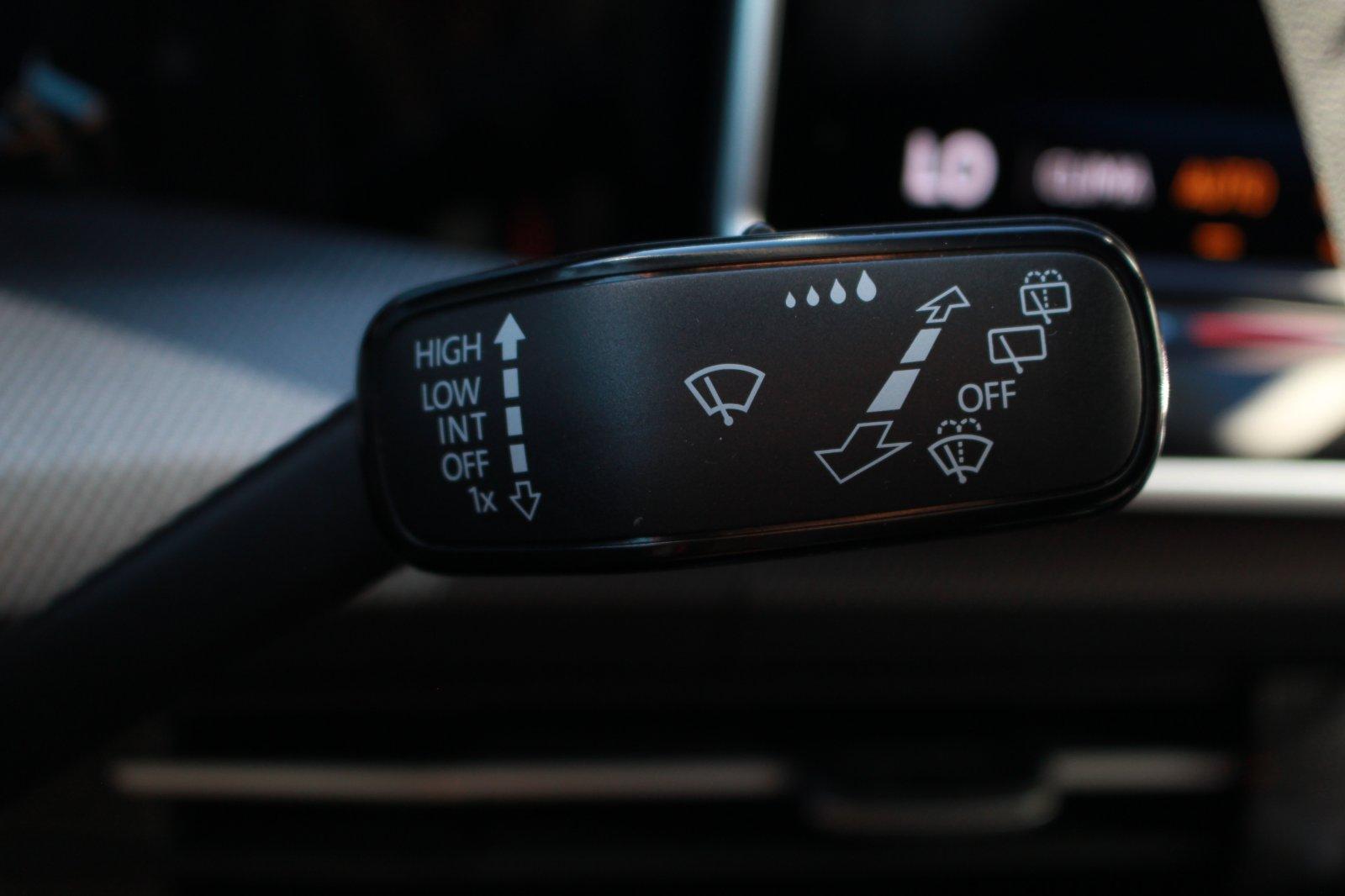 Volkswagen Golf Variant 1.5 eTSI DSG R-LINE +KAMERA+ACC, миниатюра 15