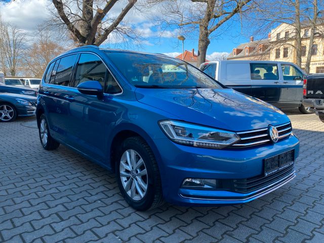 Volkswagen Touran Highline ,Navi,Sitzhzg,Ahk,7 Sitze