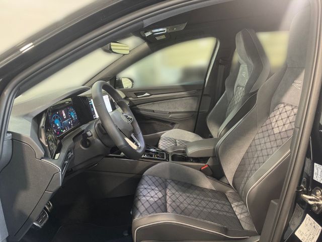 Golf Variant R-Line 2.0 TDI DSG AHK+PANO+STANDH+