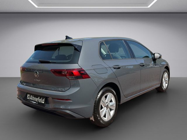 Golf VIII 1.5 eTSI Life DSG PDC SHZ ACC LED