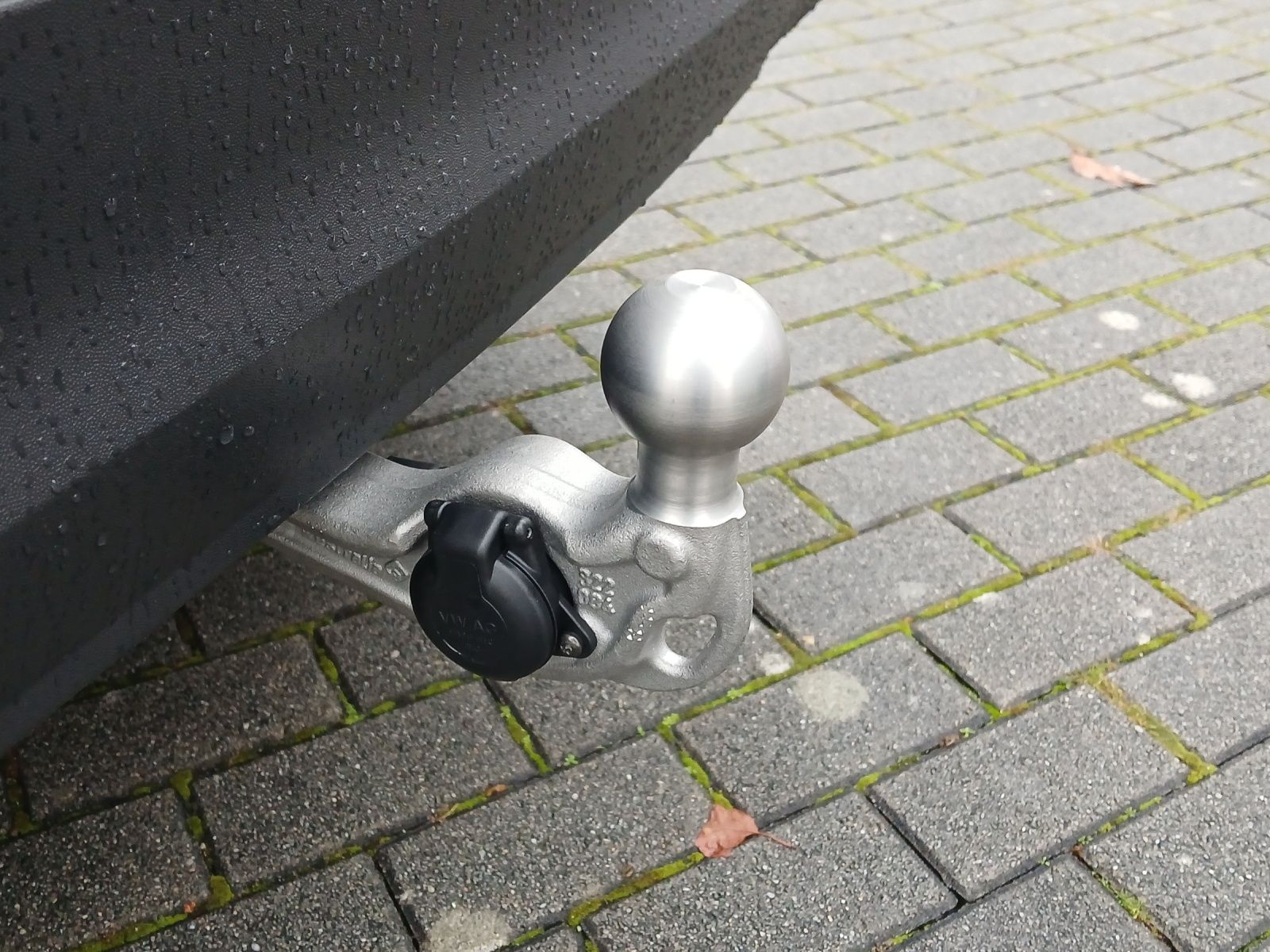 Fahrzeugabbildung Volkswagen Tiguan eTSI Elegance DSG Matrix AHK Navi AID ACC