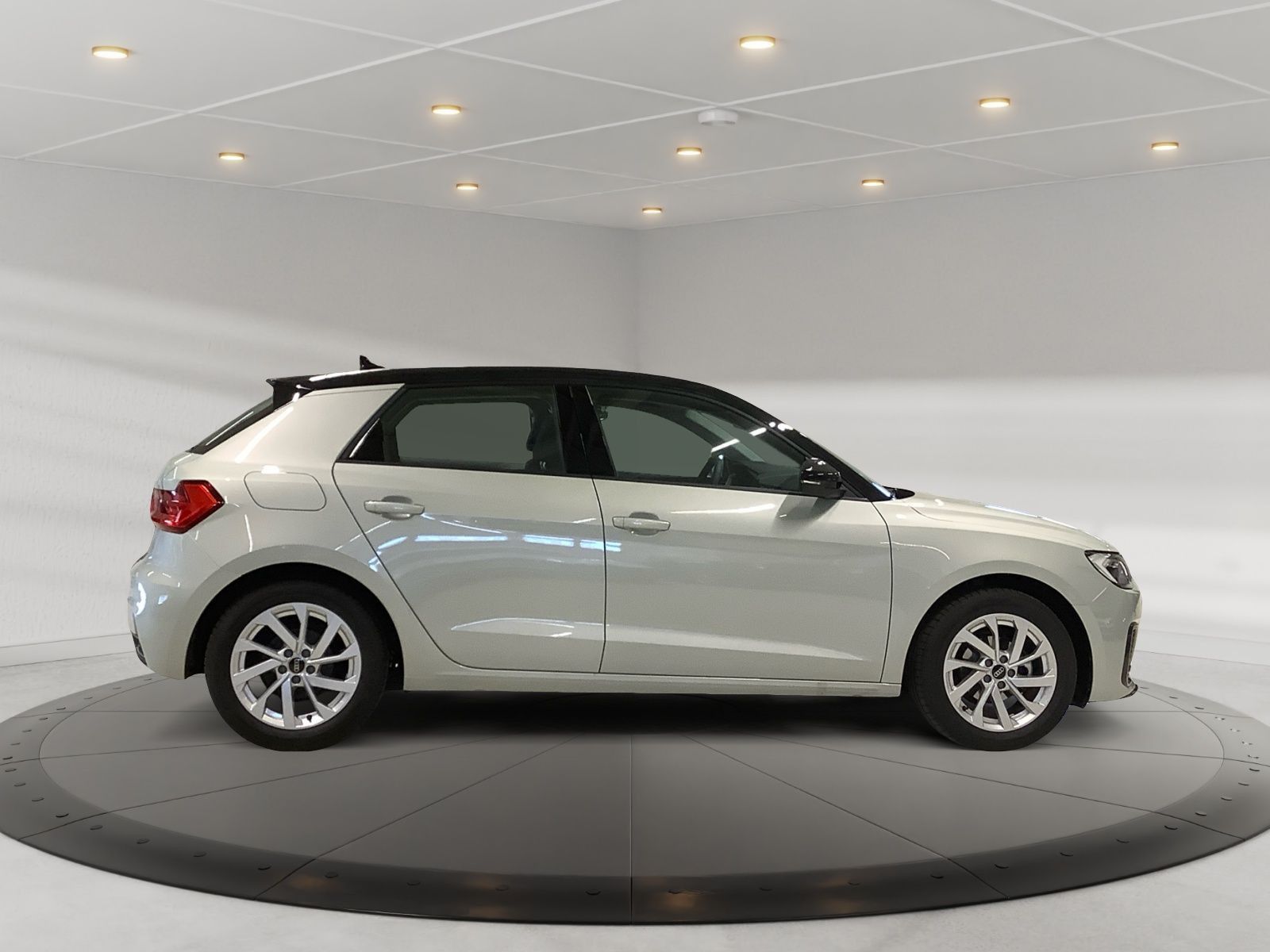 A1 Sportback advanced 25 TFSI,Navi Plus,PDC Plus