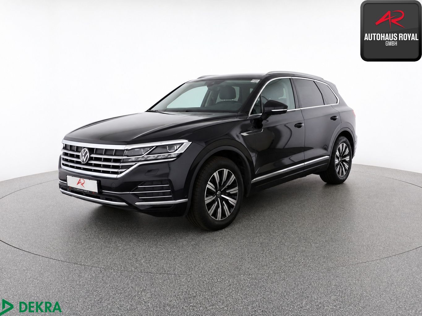 Volkswagen Touareg 3.0 TDI 4M ELEGANCE MATRIX STANDHZ,360° foto 1