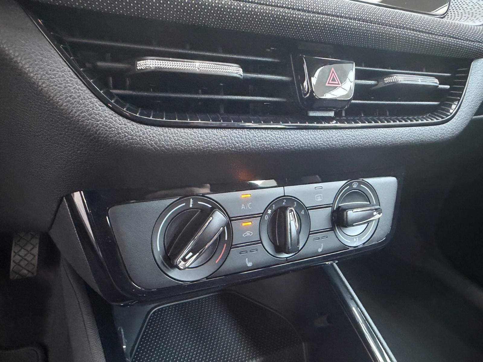 Skoda Fabia 1.0 Selection#RFK#APP#PDC#LED#SHZ