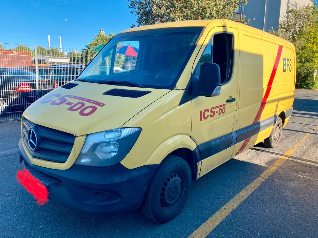 Image of Mercedes-Benz Sprinter