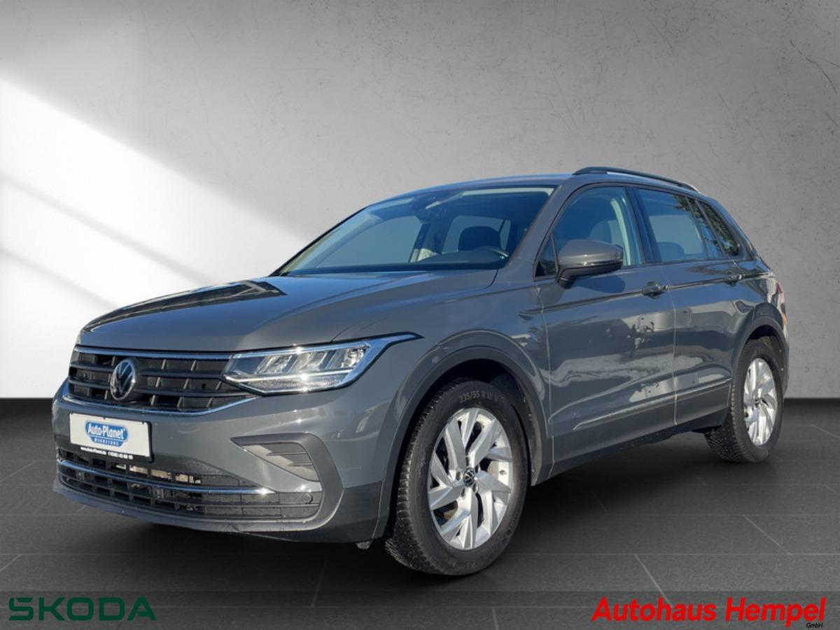 Volkswagen Tiguan 1.5 TSI Life NAVI ACC PDC SHZ LED ALU