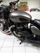 Triumph Bonneville Bobber Black - TRIUMPH BONNEVILLE