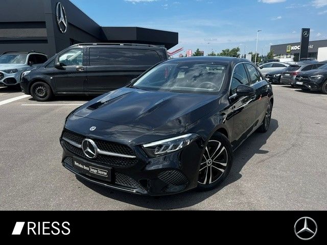 MERCEDES-BENZ A 200 d Limousine AUT Kam. KlimaA LED LM PDC SHZ