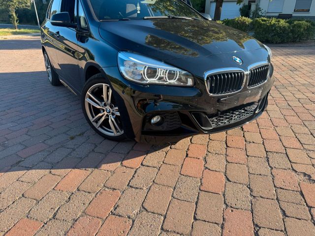 BMW BMW 220D Active Tourer M Sport Tausch Moto...