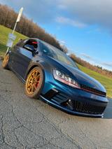 Volkswagen Golf 7 GTI Tracktool - Volkswagen Golf mit Benzin-Antrieb: Kleinwagen, 7 GTI