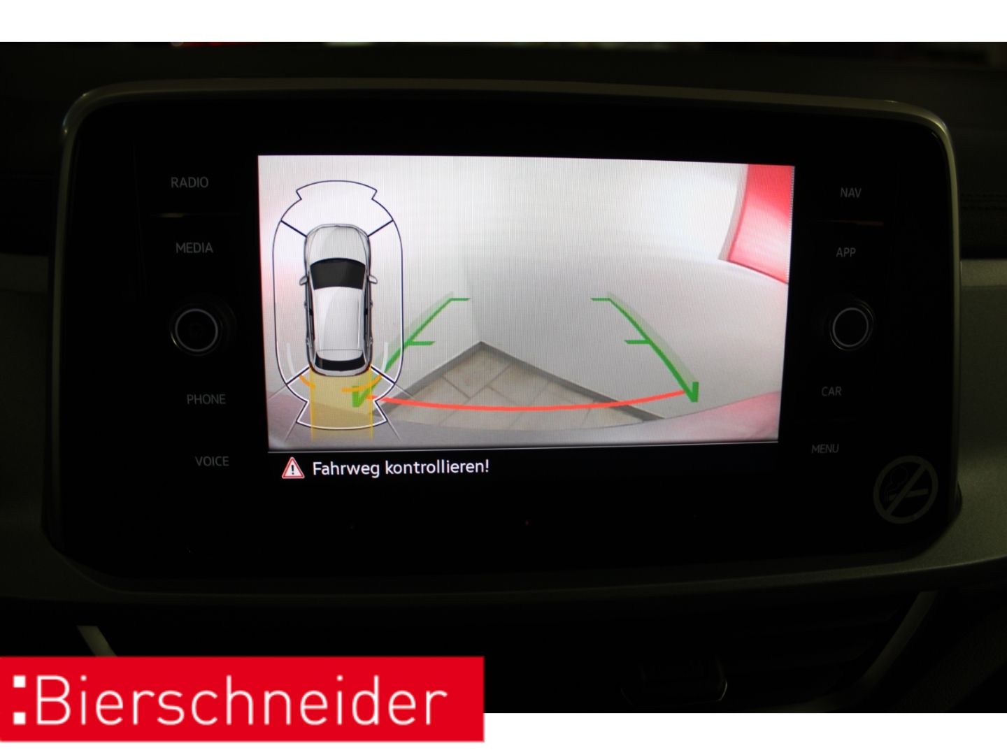 Volkswagen T-Roc - Bild 7