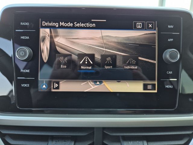 T-Roc 1.5 TSI Life *DSG*LED*NAVI*SHZ*PDC*