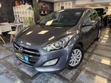 Hyundai i30 blue*Kamera*Navigation*Touch*Euro6*1.Vorhalt - Hyundai i30 Gebrauchtwagen in Frankfurt