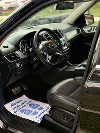 Mercedes ML 250 - 7