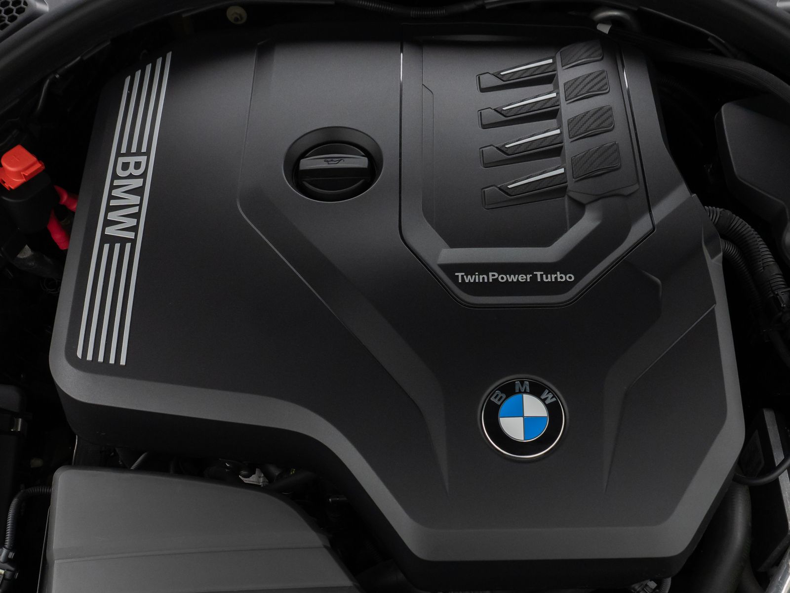 Fahrzeugabbildung BMW 330i xD SportLine DAB HiFi PDC Alarm LED M Sport