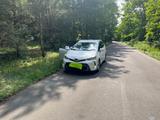 Toyota Prius+ 1.8-l-VVT-i - hybrid  - Toyota mit Hybrid-Antrieb: Kleinbus