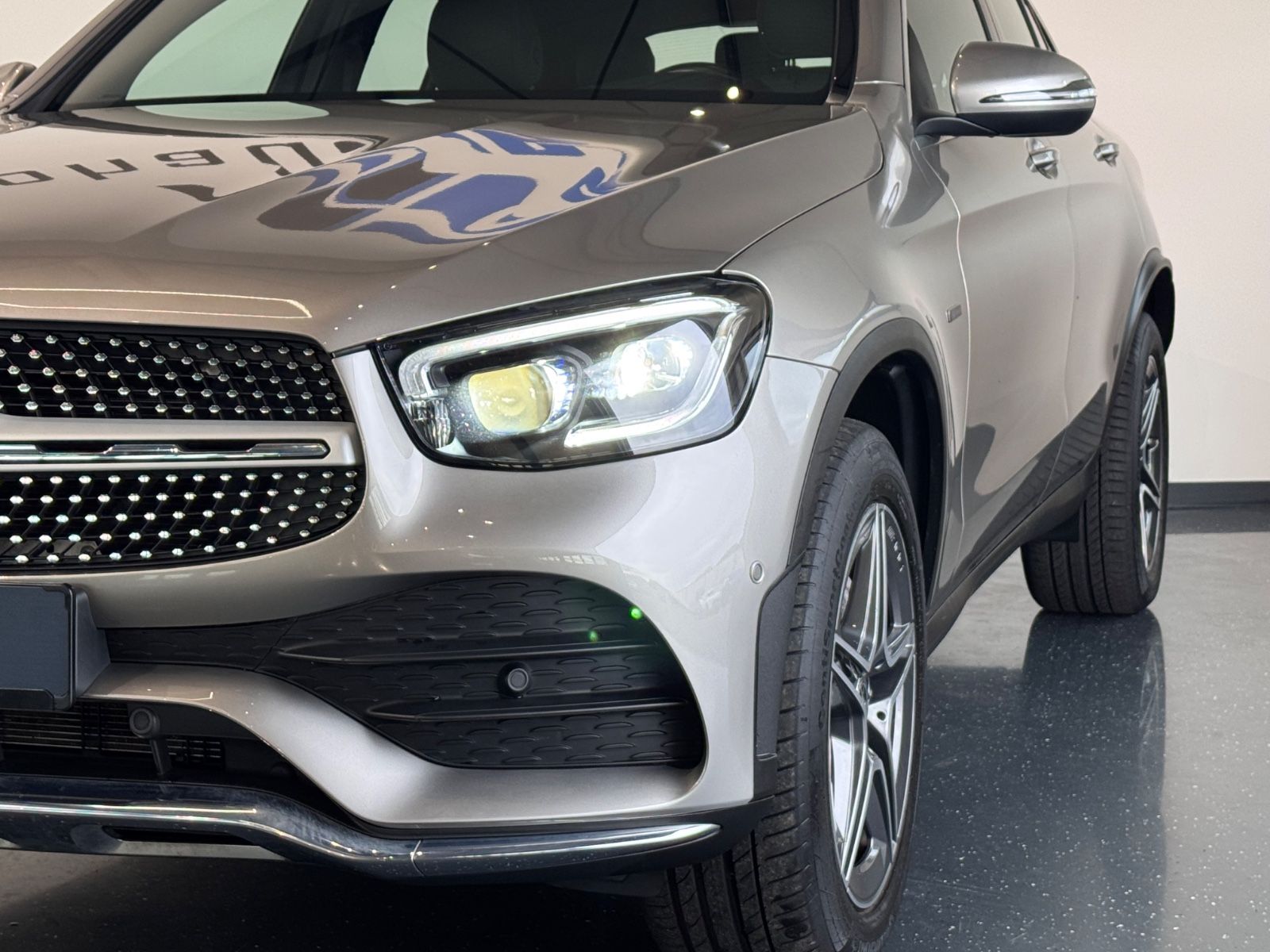 Mercedes-Benz GLC300de 4Matic AMG LED MULTIBEAM SHZ AMBIENTE foto 3