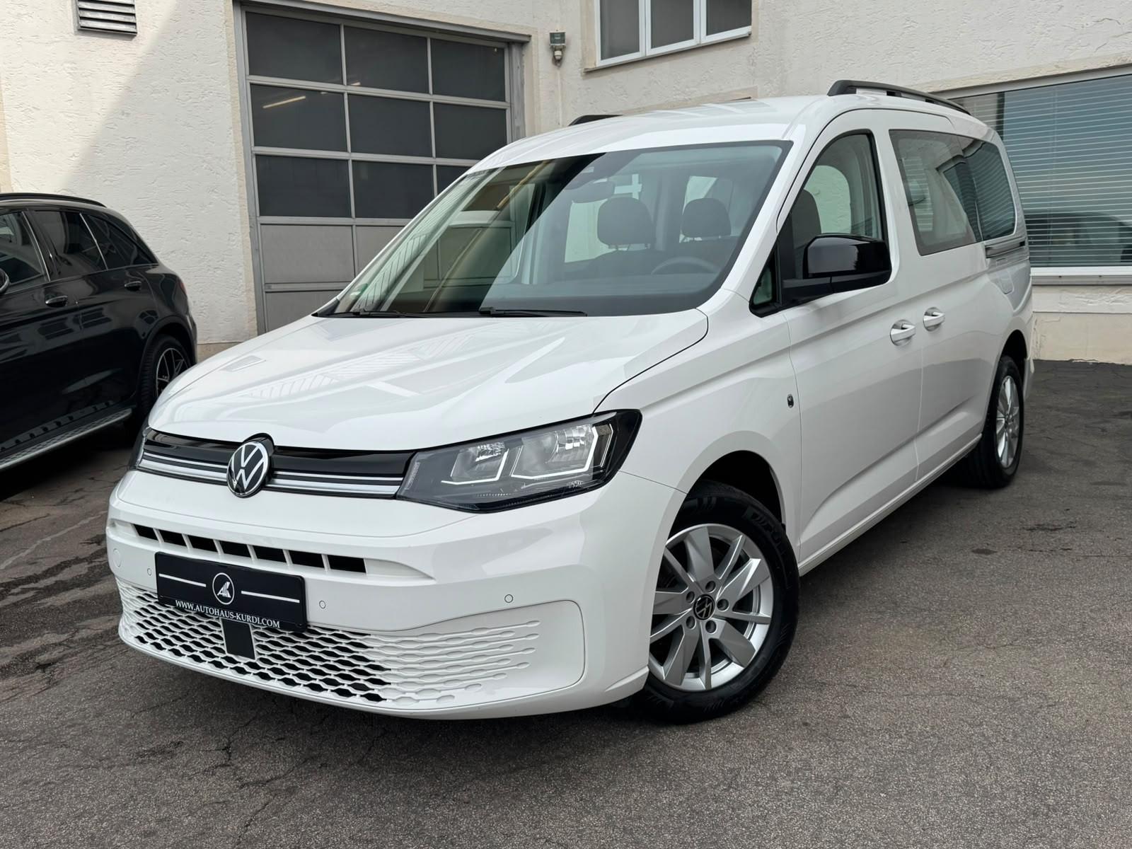 Volkswagen Caddy Maxi Life 7SITZE AHK NAVI PDC STAND-HZ DAB