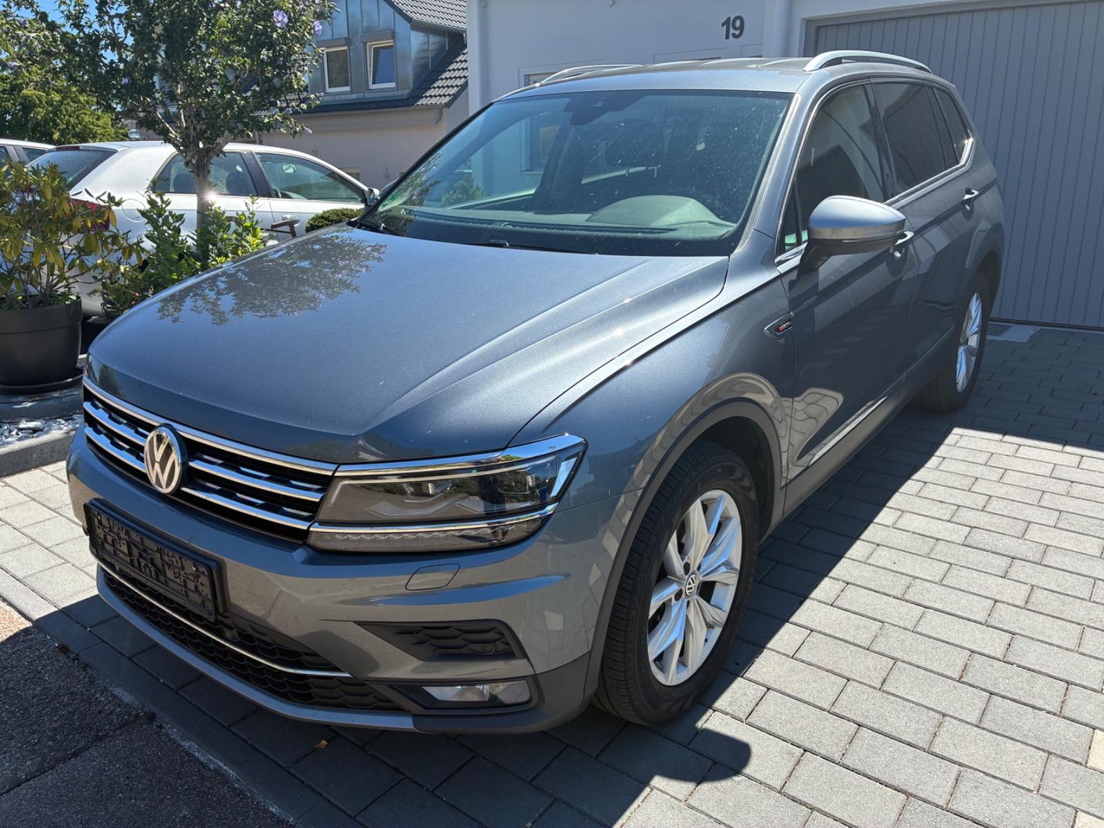 Volkswagen Tiguan Allspace Highline 4Motion ACC AHK 7Sitzer