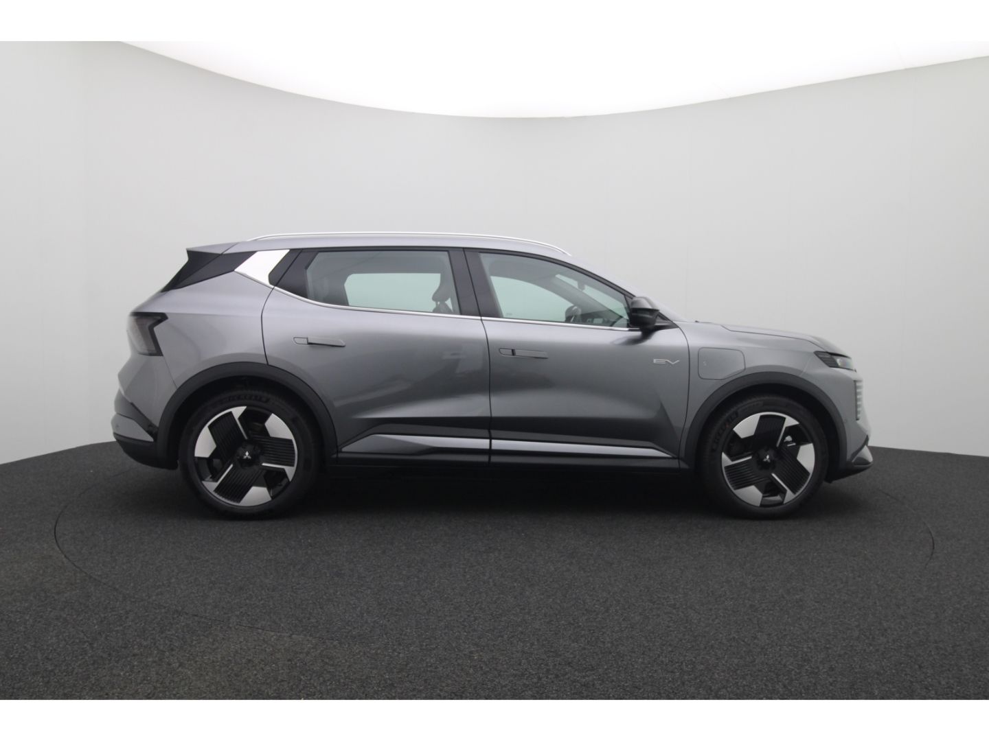 Fahrzeugabbildung Mitsubishi Eclipse Cross Diamant Plus 11 KW ACC LED SHZ