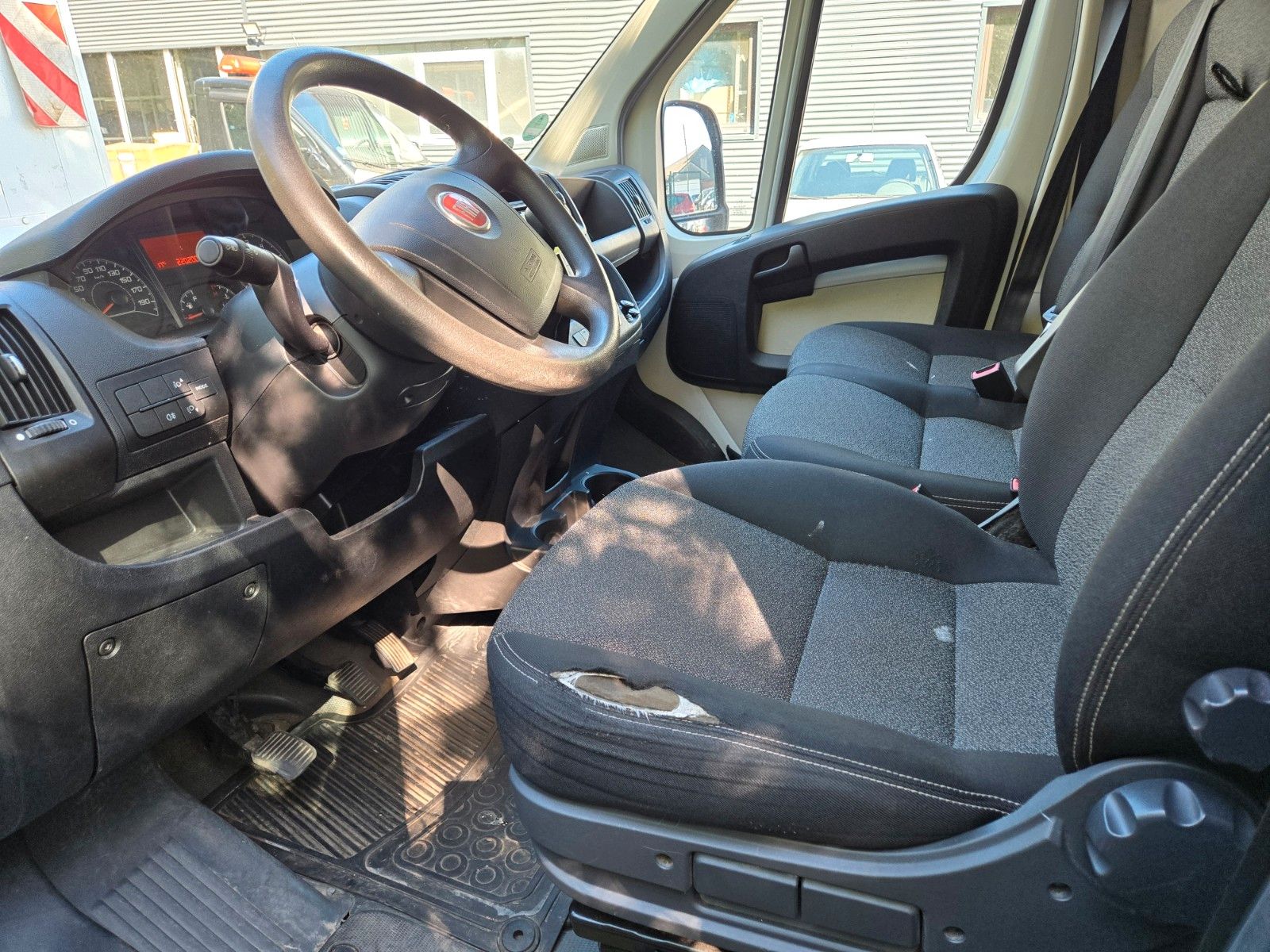 Fahrzeugabbildung Fiat Ducato Kasten 30 130 L1H1 RS: 3000 mm
