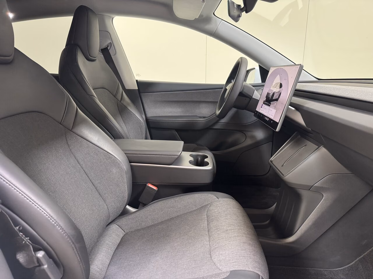 Tesla Model Y Standard Range 450 Km Range! Topstaat, миниатюра 2