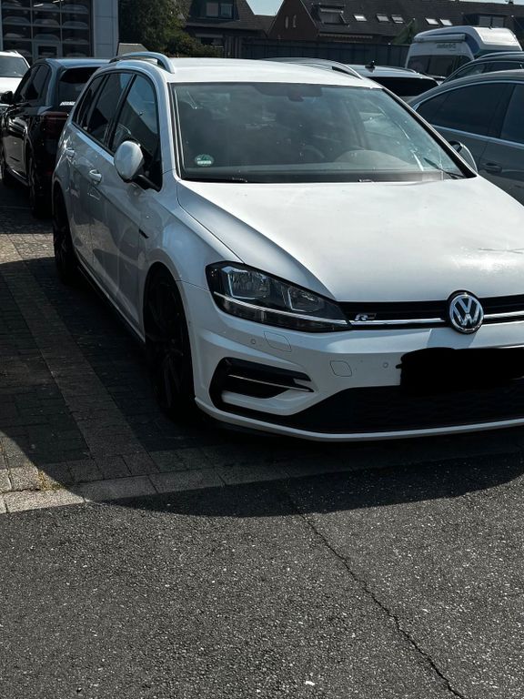 Image of Volkswagen Golf