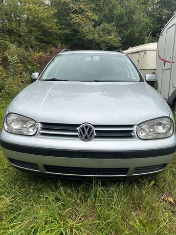 Volkswagen VW Golf 4 Kombi