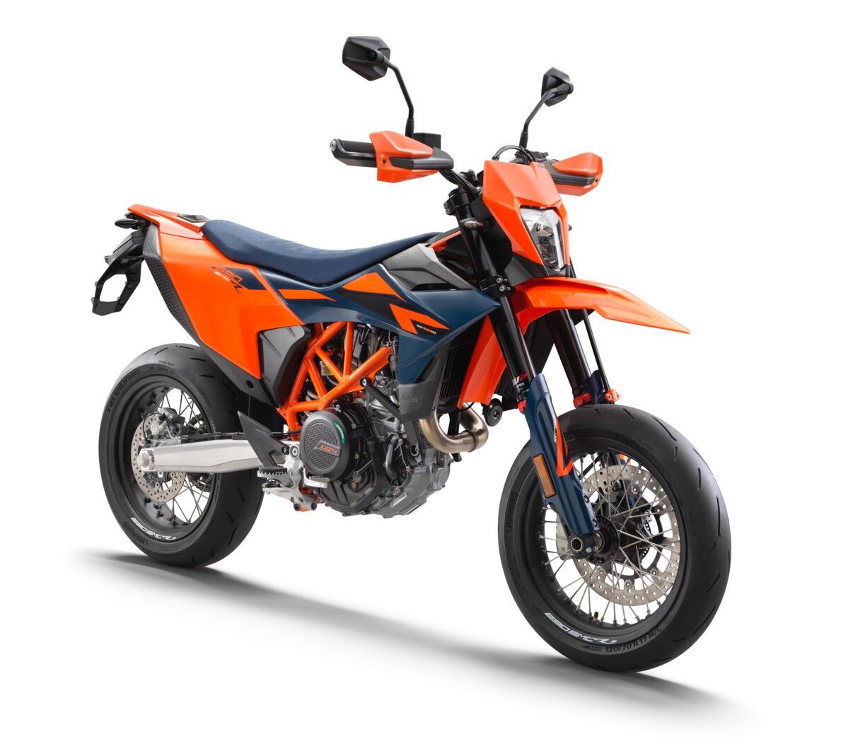 Fahrzeugabbildung KTM 690 SMC-R   2026, A2