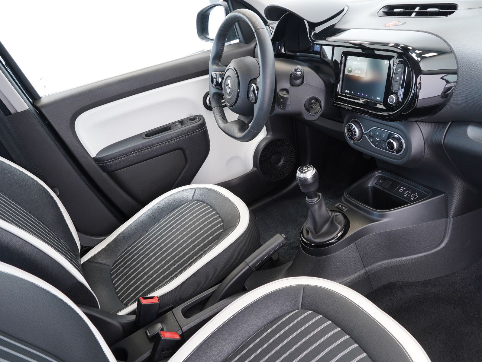 Fahrzeugabbildung Renault Twingo 1.0 SCe 65 Intens FALTDACH/KAMERA