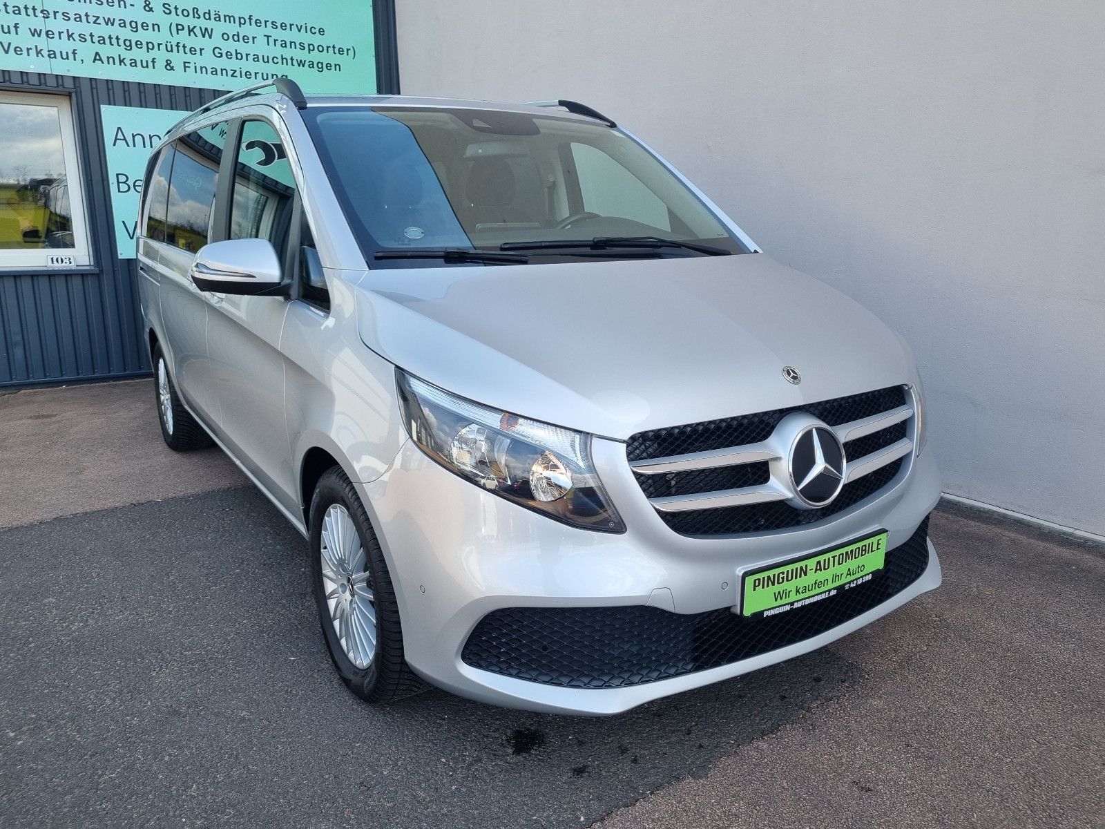 MERCEDES-BENZ V 220d EDITION lang *ACC, AHK, CAM, SPORT-PAKET