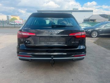 Audi A4 - 4
