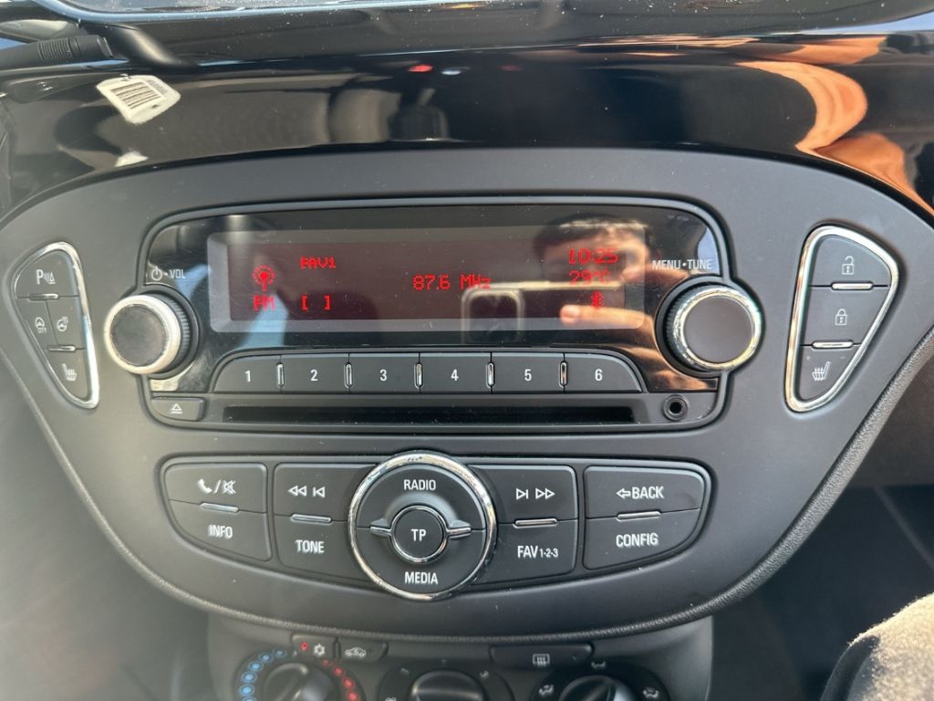 Fahrzeugabbildung Opel Corsa E 1.2Drive Klima Temp SHZ LHZ PDC Bluetoot