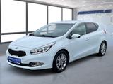Kia cee'd 1.6 Kamera+Klimaaut.+Sitzhzg.+PDC - Kia cee'd / Ceed: Weiß