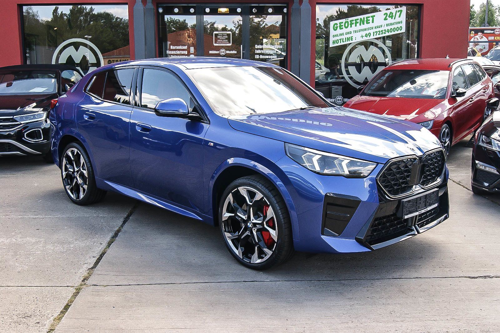 Fahrzeugabbildung BMW X2 20 i sDrive M Sport Pro IconicGlow Coral Rot