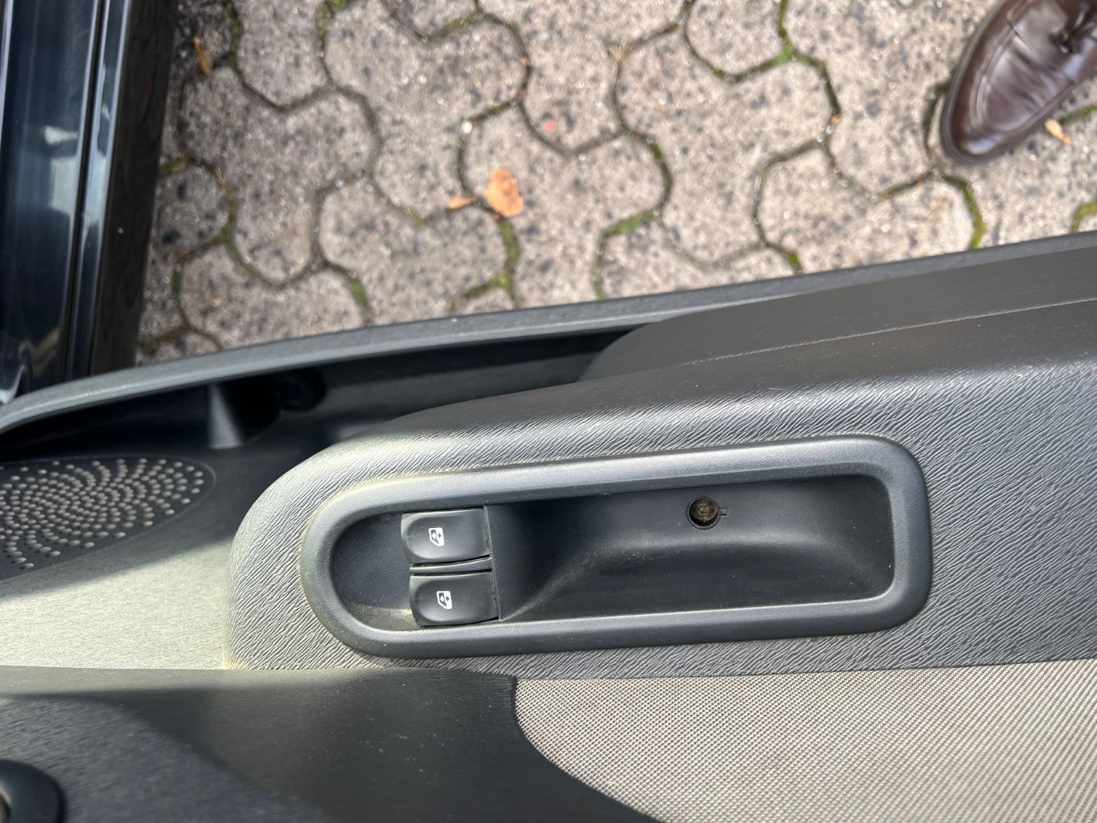 Fahrzeugabbildung Renault Twingo Authentique * 1.HAND *