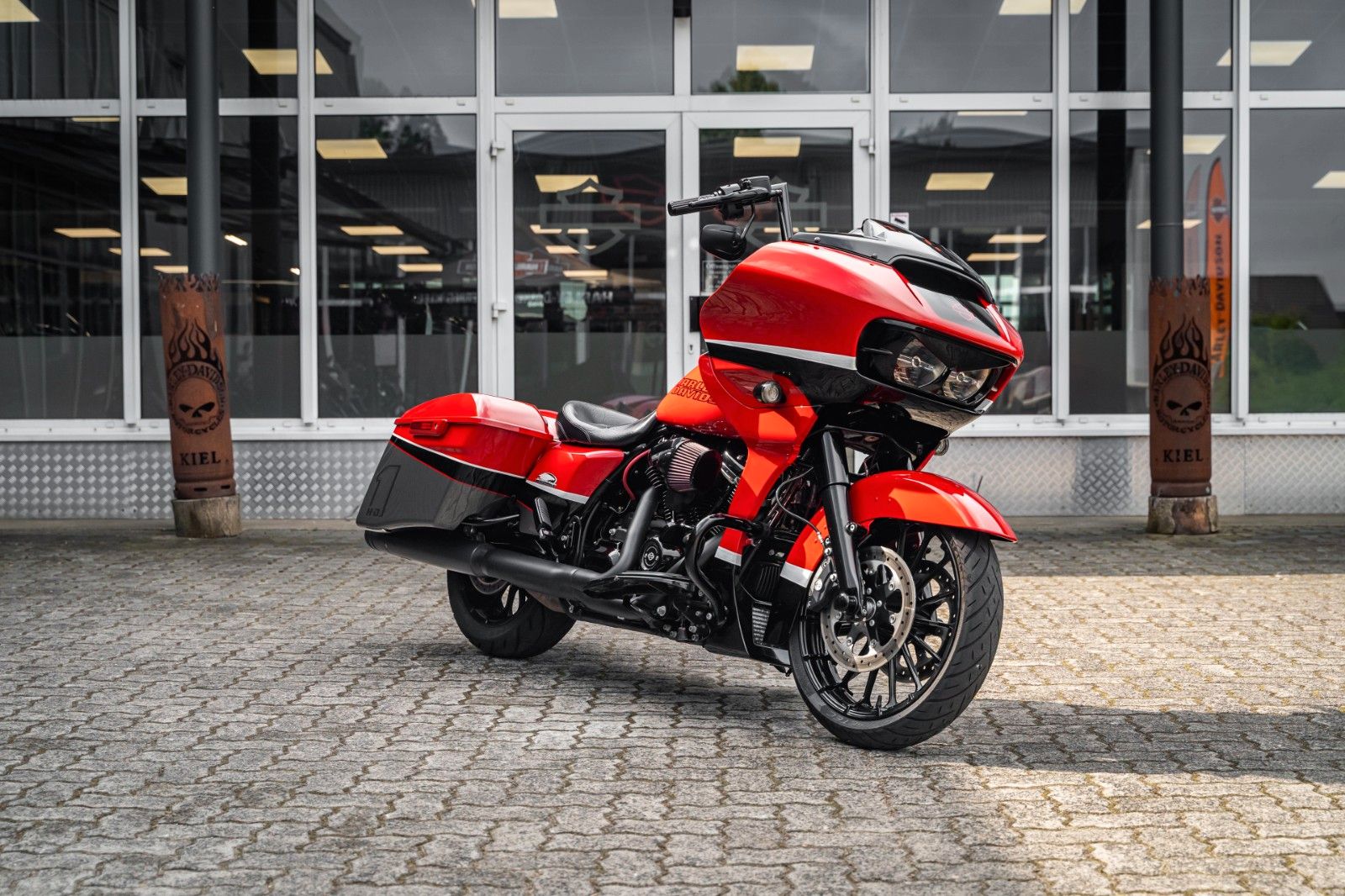 Fahrzeugabbildung Harley-Davidson FLTRXS Road Glide Special - 131cui - Mayhem Nr97