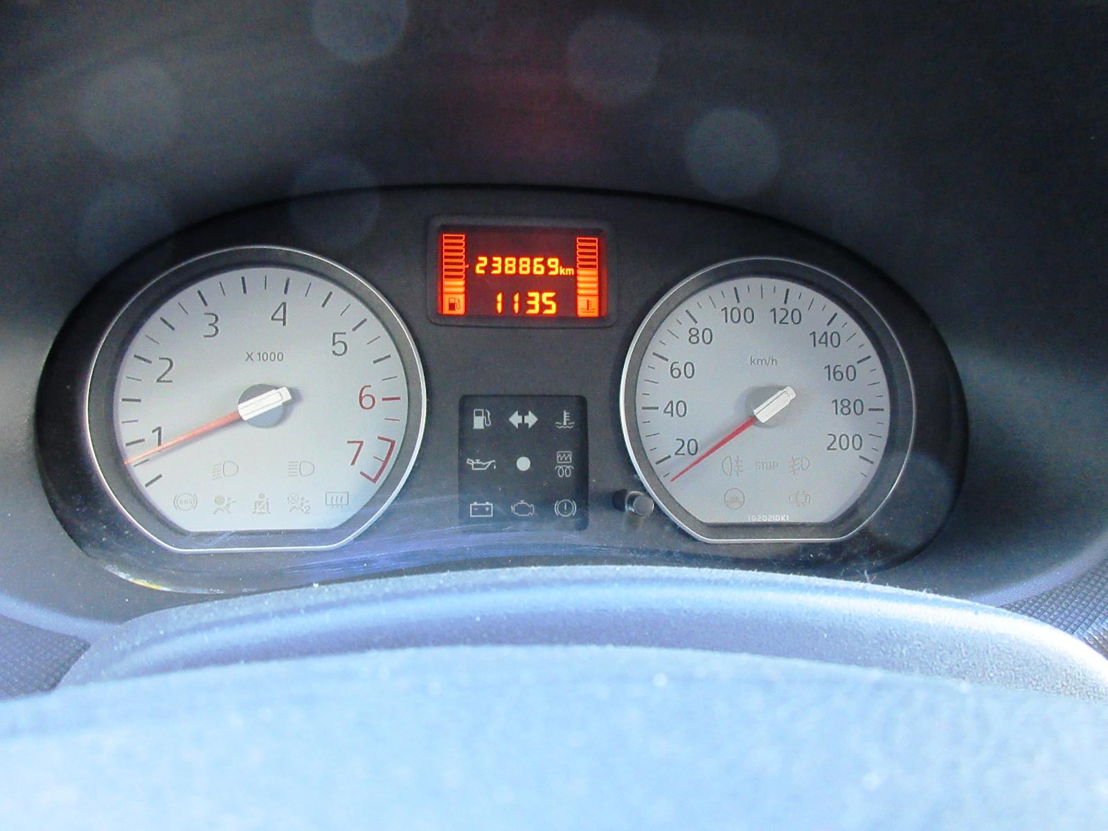 Dacia Logan 2009 — photo 9