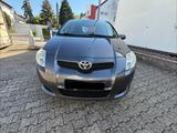 Toyota Auris 1.4 - - Toyota Auris in Mannheim