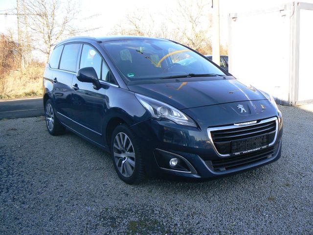 Peugeot 5008 1,6 Allure/7-Sitzer/Head-Up/Xenon/1.Hand