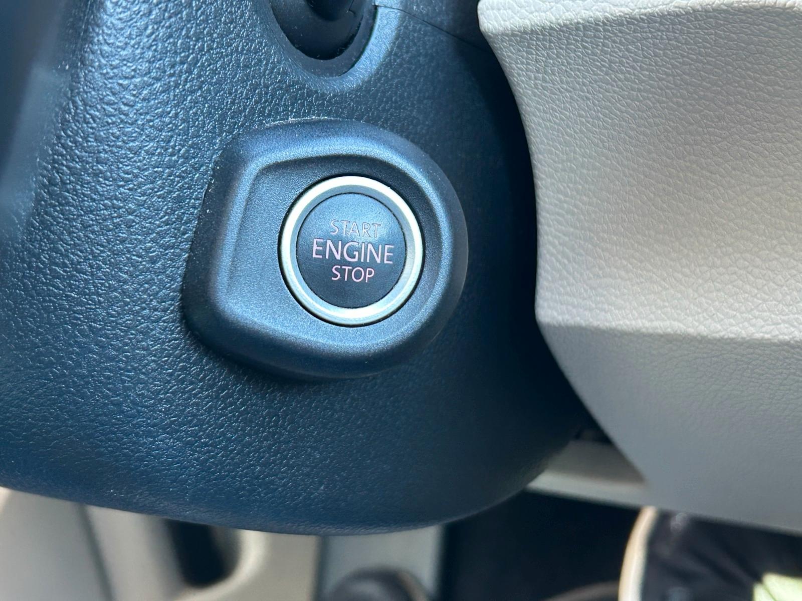 Volkswagen Golf 2011 — photo 31
